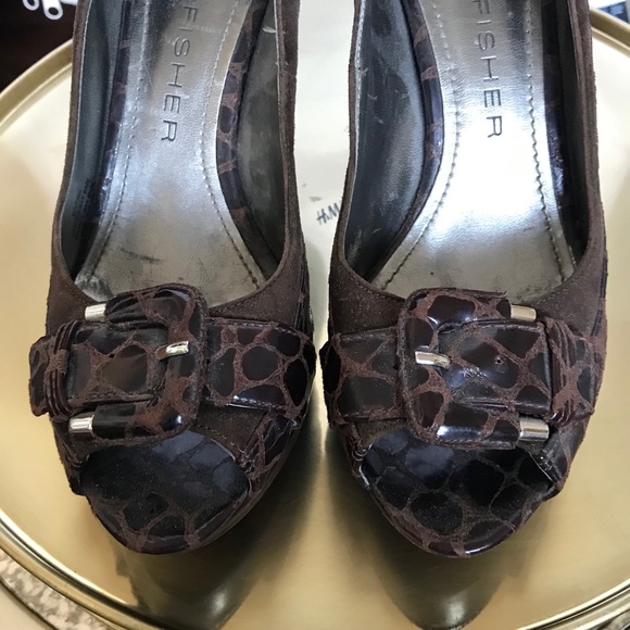 Marc Fisher Brown Peep Toe Platform Pumps - Picture 5 of 7